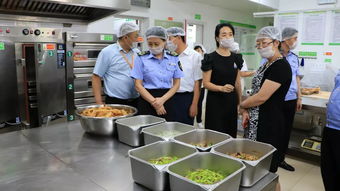 开展节前食品安全检查 保障群众 舌尖上的安全